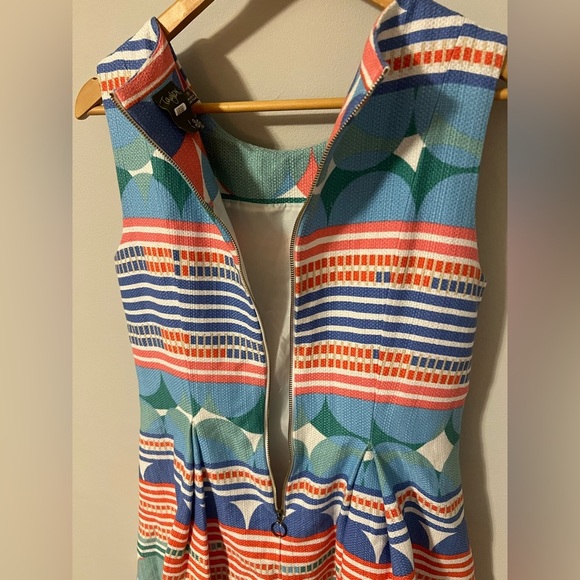 Colorful Taylor Twee 60s Inspired Geometric Sleeveless Dress Size 10 - Picture 9 of 9
